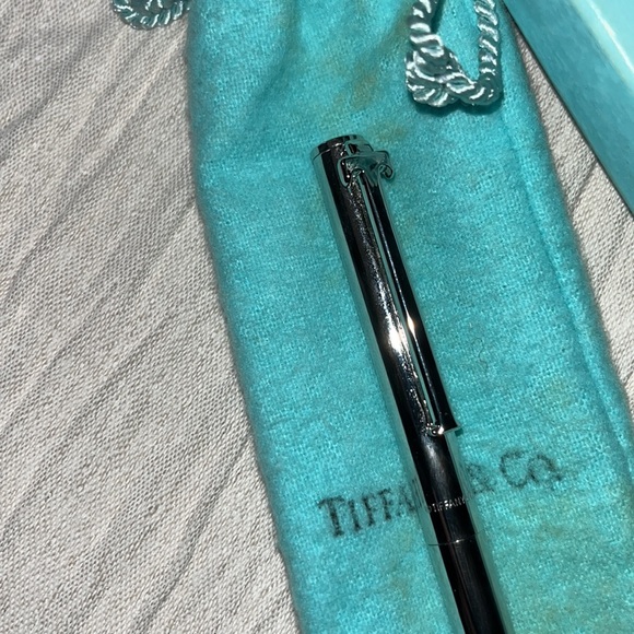 🖊️TIFFANY & CO STERLING SILVER PEN 🖊️ - Picture 2 of 4